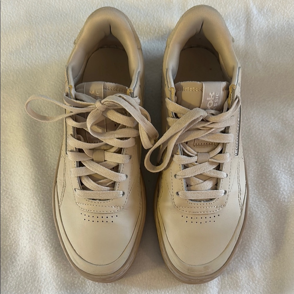 Reebok Cream Sneakers